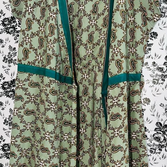 Eastern Silk Wrap Dress-Jedzebel size is -medium satin material wrap - Picture 7 of 9